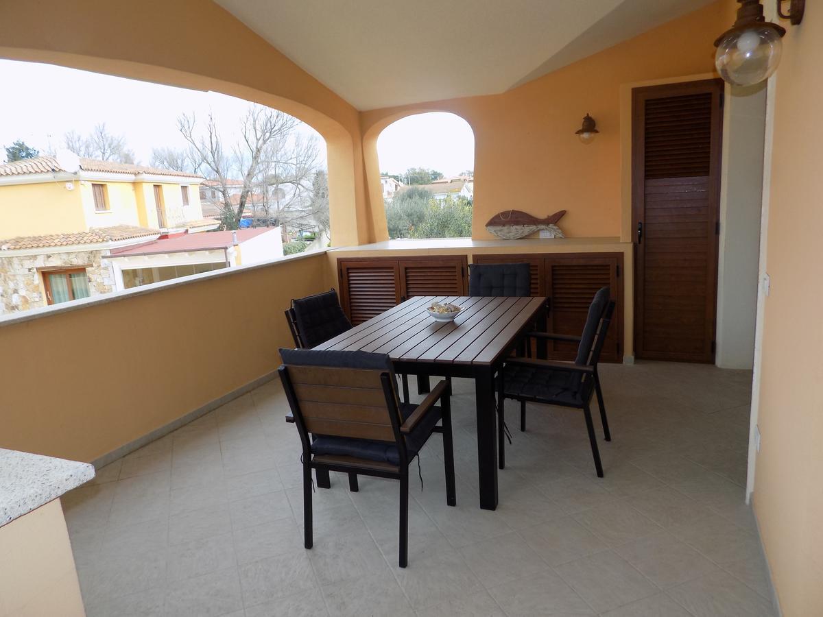 Aria Di Vacanza - Gelsi Olbia Exterior foto