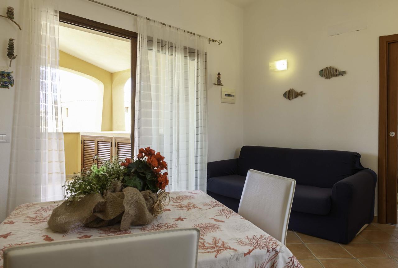 Aria Di Vacanza - Gelsi Olbia Exterior foto